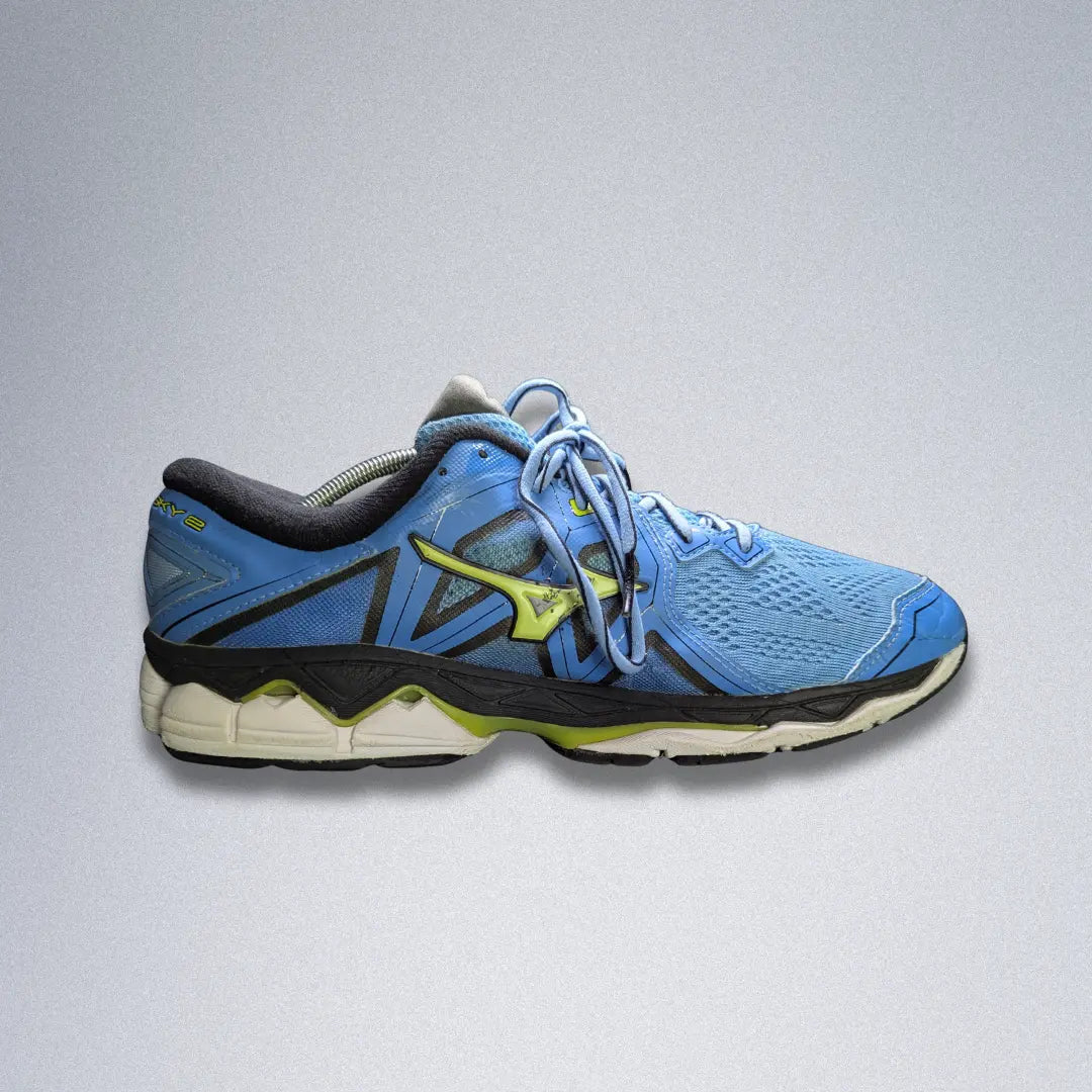 Mizuno Wave Sky 2