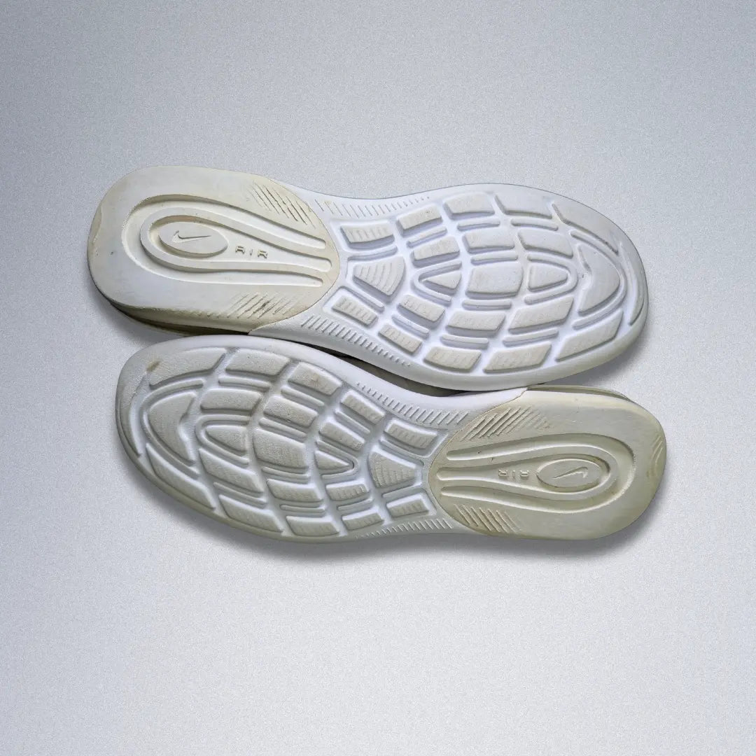 Nike Air Max Axis