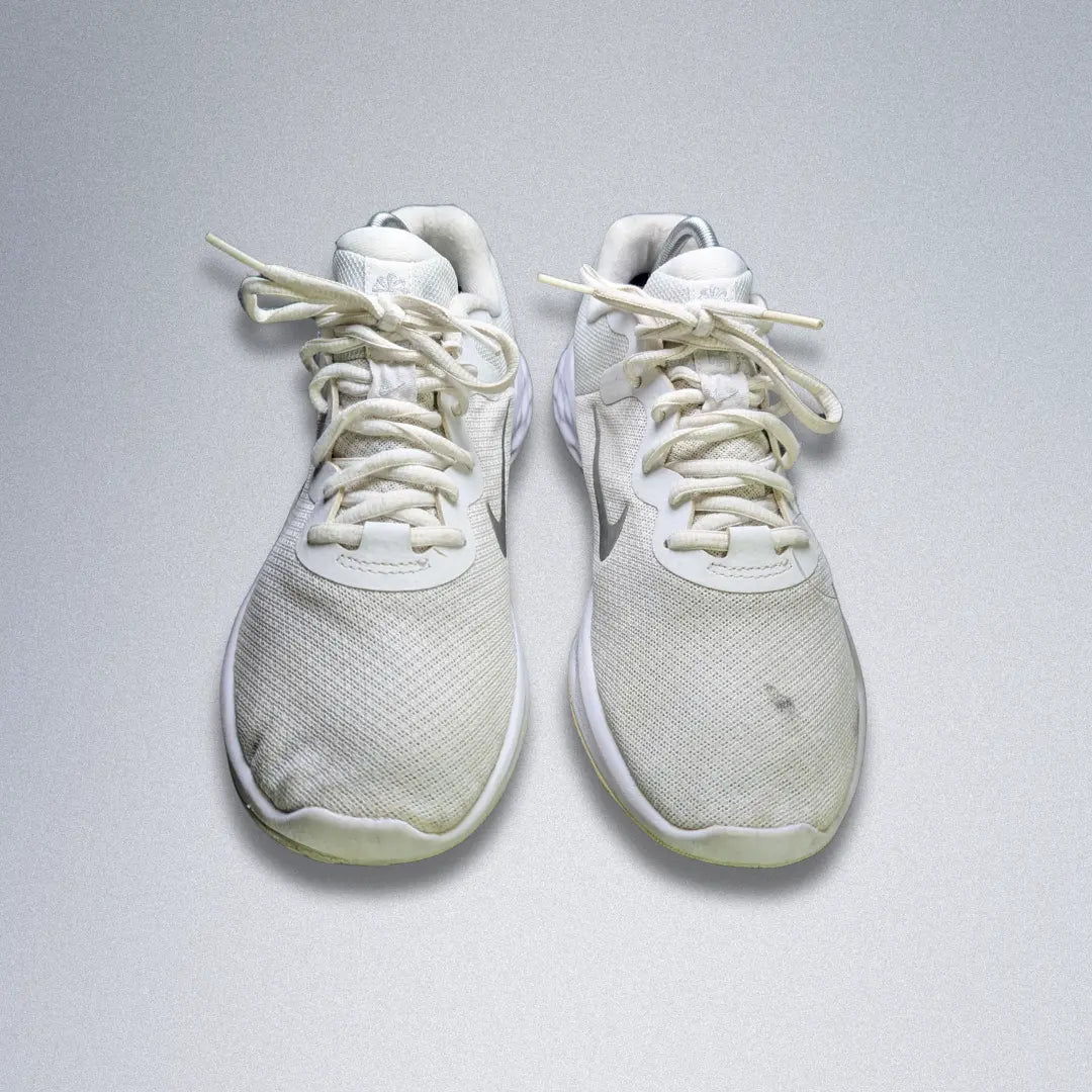 Nike Recolution 6