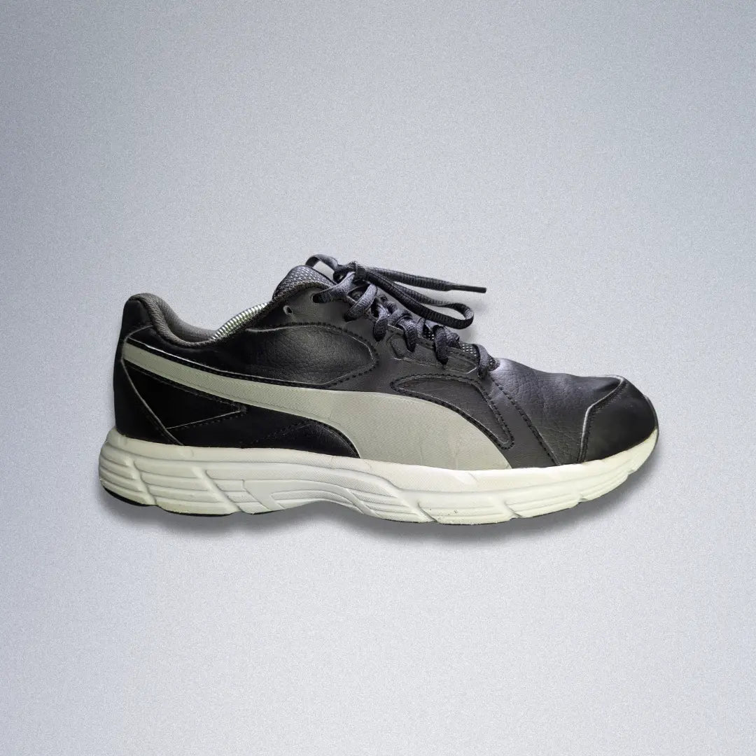Puma Axis V4