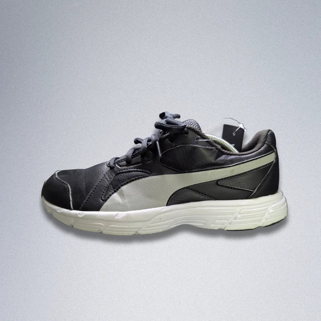 Puma Axis V4