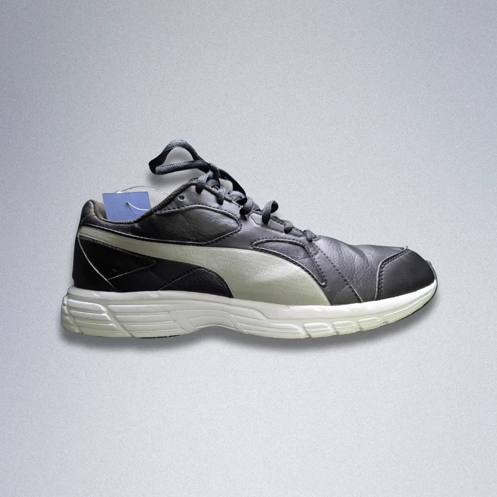 Puma Axis V4